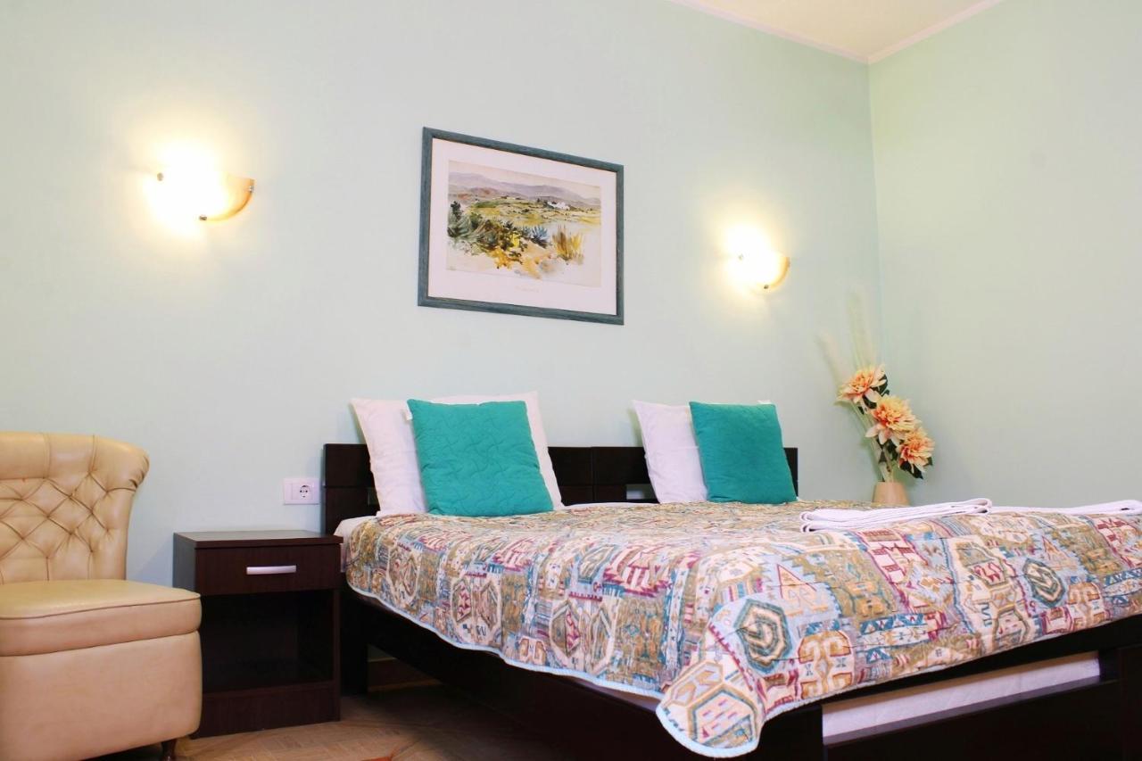 Apartments Paradisos كراغوييفاك المظهر الخارجي الصورة