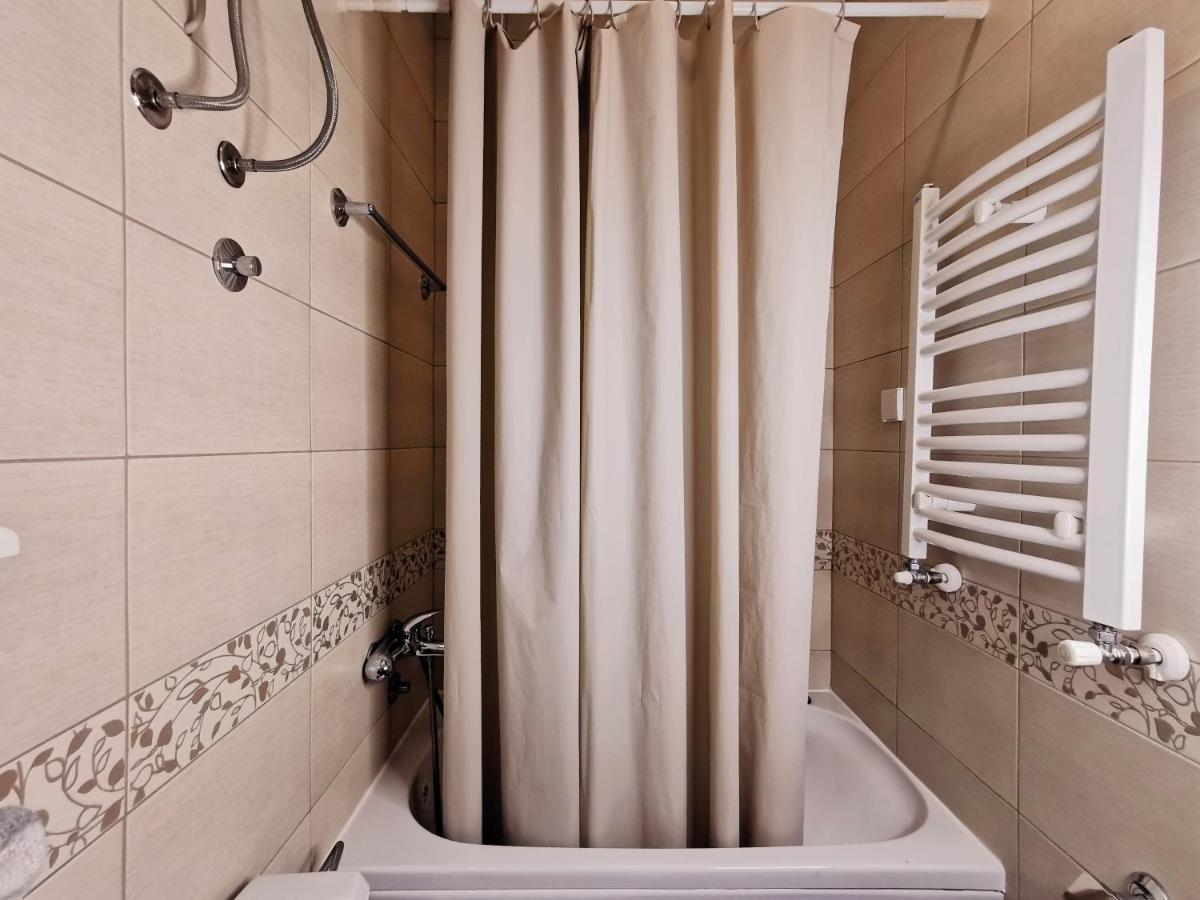 Apartments Paradisos كراغوييفاك المظهر الخارجي الصورة