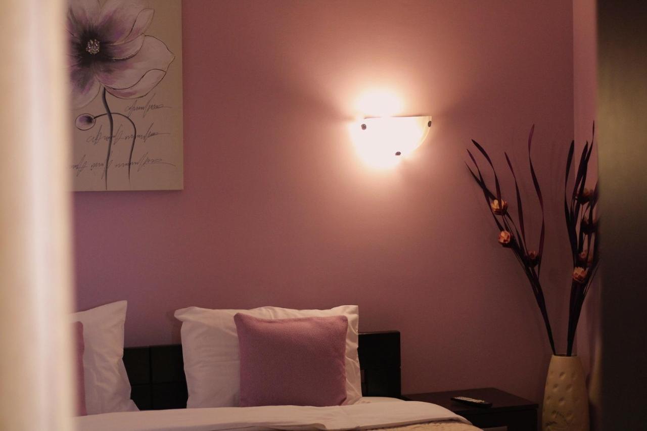 Apartments Paradisos كراغوييفاك المظهر الخارجي الصورة